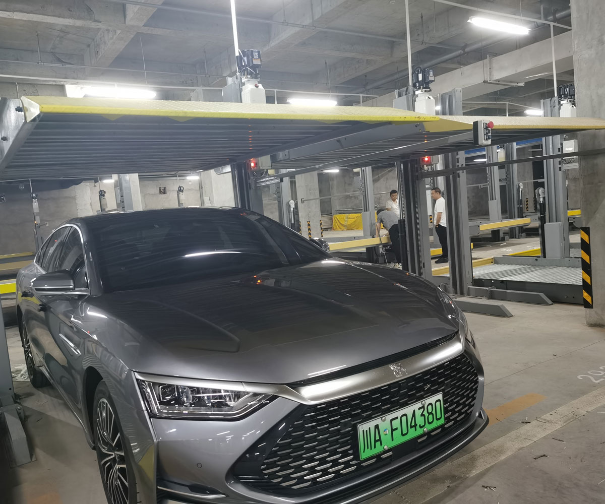 榮昌區(qū)雙層升降橫移機械式立體停車設(shè)備租賃